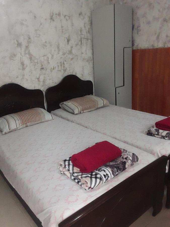 Guesthouse Qeti Batumi Exterior photo