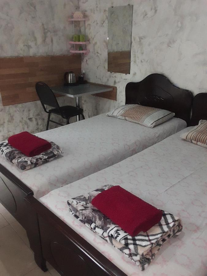 Guesthouse Qeti Batumi Exterior photo