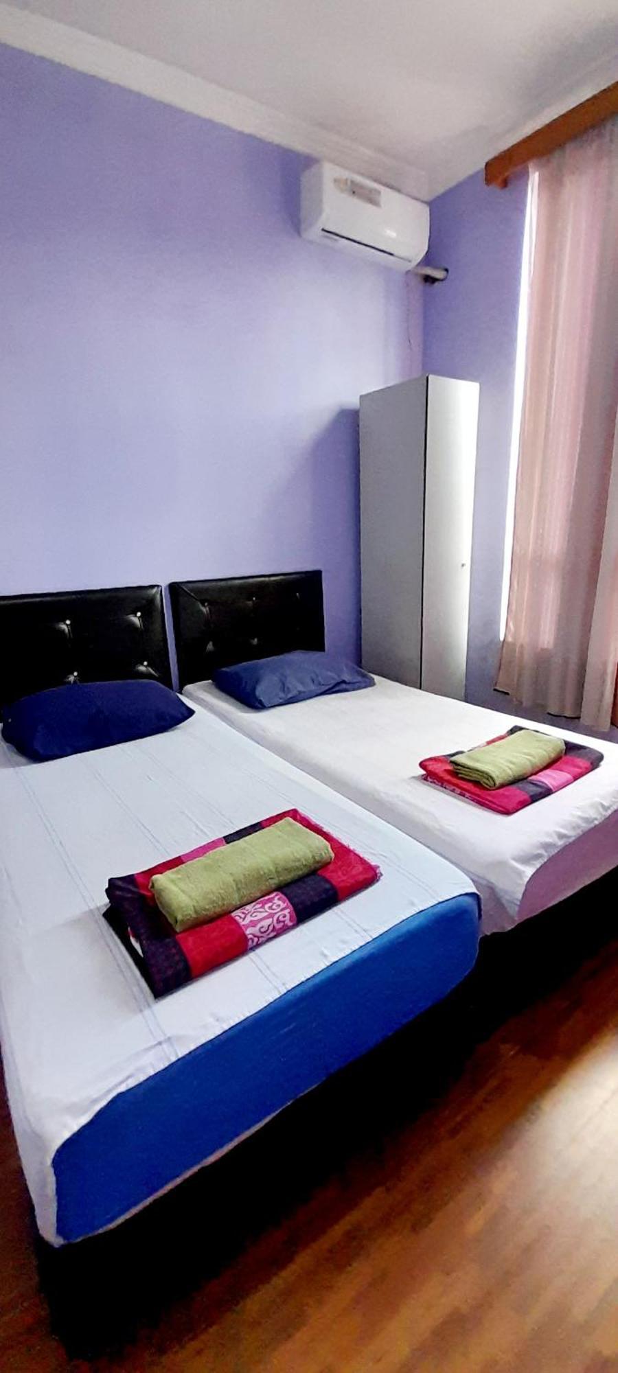 Guesthouse Qeti Batumi Exterior photo